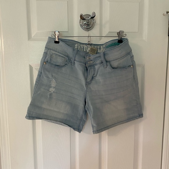 Hydraulic Distressed Low Rise Jean Short - Picture 1 of 7